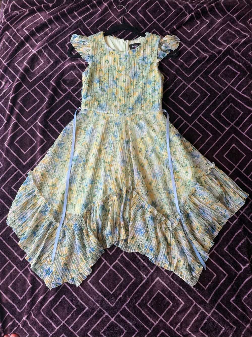 Girls Green Ruffled Dress w/ Yellow & Blue Flowers